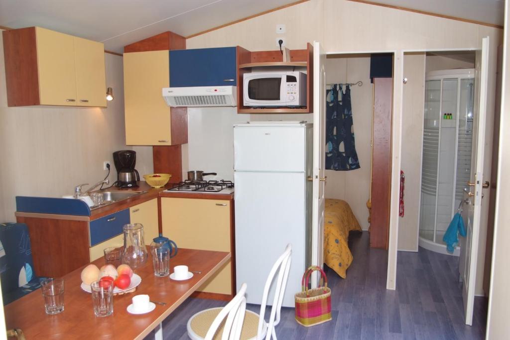 Camping Les Palmiers Hyeres Bilik gambar